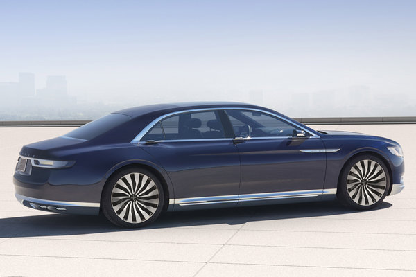 2015 Lincoln Continental