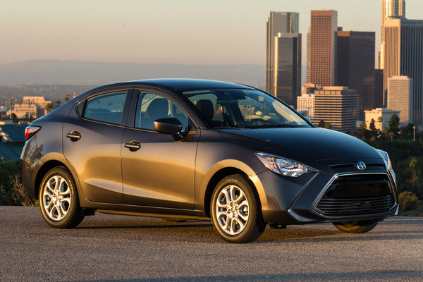 2016 Scion iA