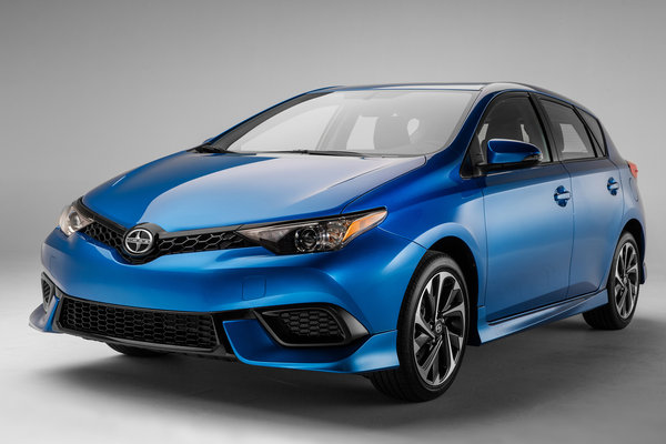 2016 Scion iM