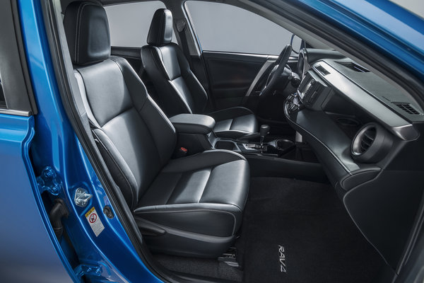 2016 Toyota RAV4 Interior