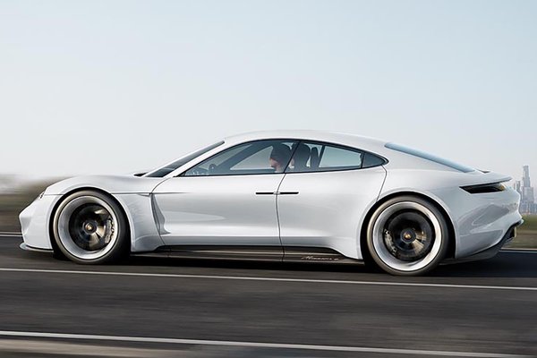 2015 Porsche Mission E