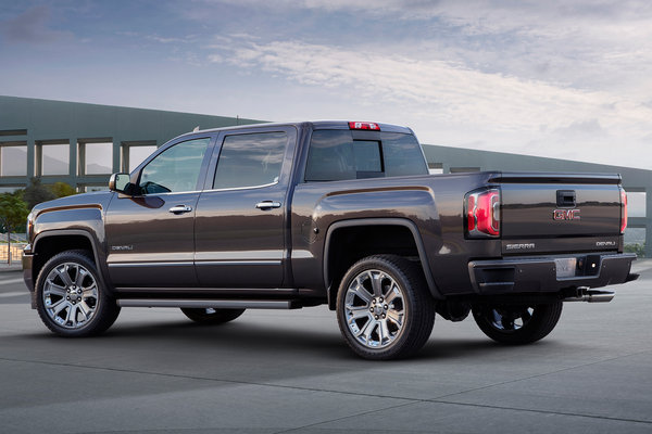 2016 GMC Sierra Denali 1500 Crew Cab