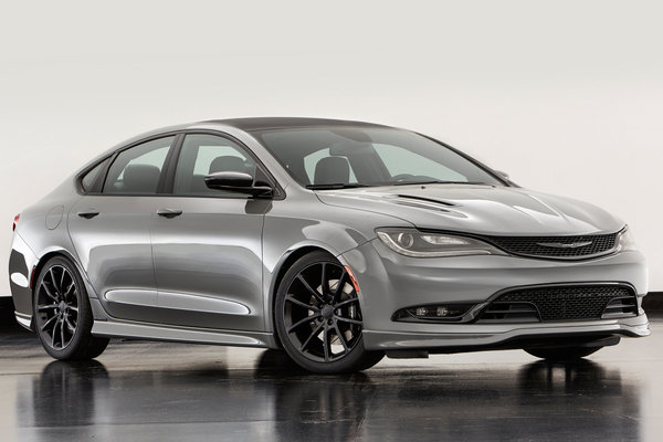 2015 Chrysler 200 S Mopar