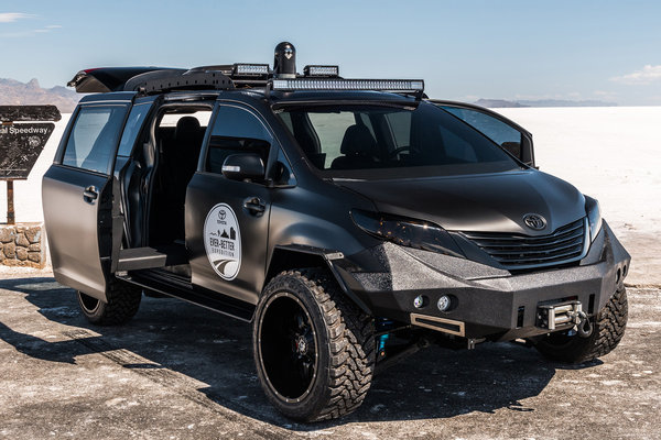 2015 Toyota Ultimate Utility Vehicle