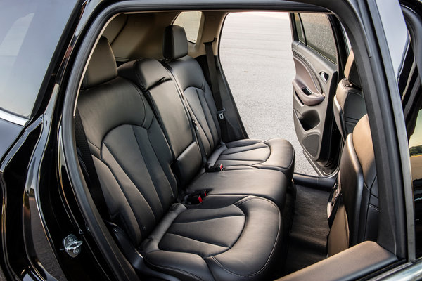 2016 Buick Envision Interior