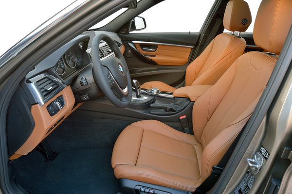 2016 BMW 3-Series Wagon Interior