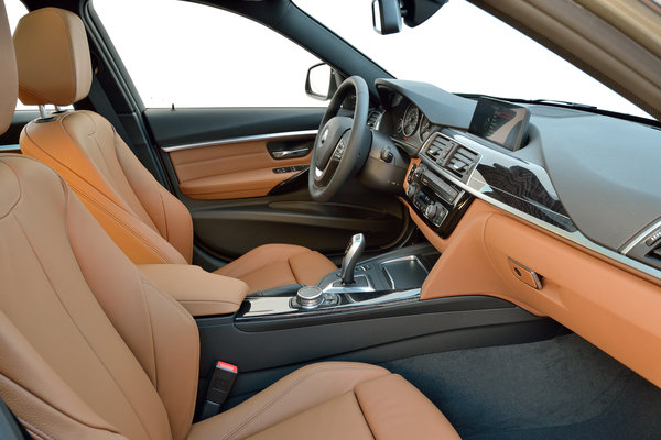 2016 BMW 3-Series Wagon Interior