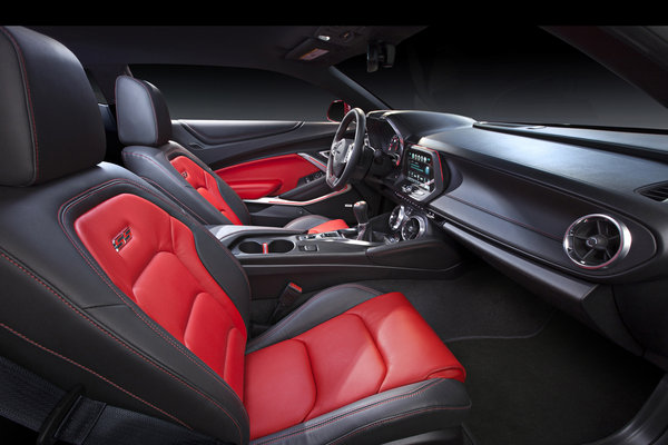 2016 Chevrolet Camaro Interior