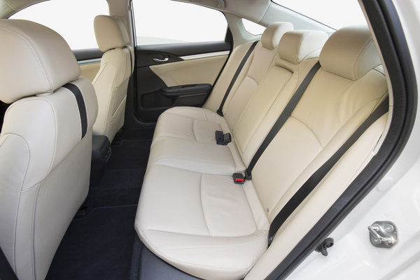 2016 Honda Civic sedan Interior