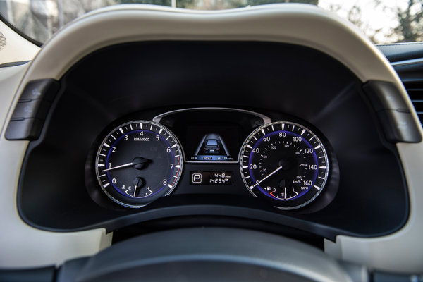 2016 Infiniti QX60 Instrumentation