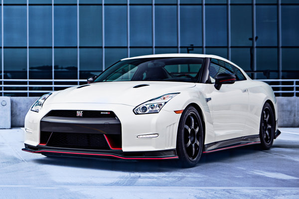 2016 Nissan GT-R