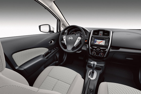 2016 Nissan Versa Note Interior