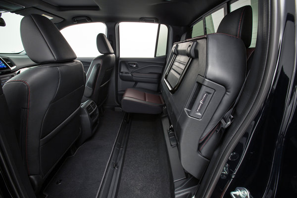 2017 Honda Ridgeline Interior