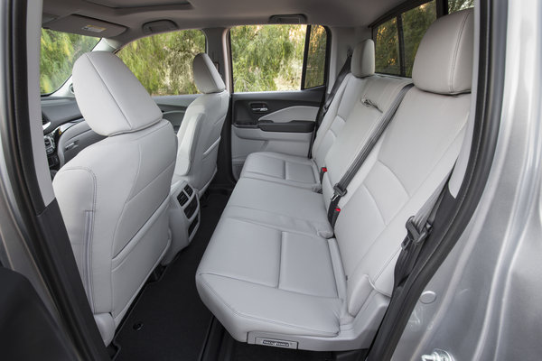 2017 Honda Ridgeline Interior