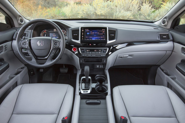 2017 Honda Ridgeline Interior