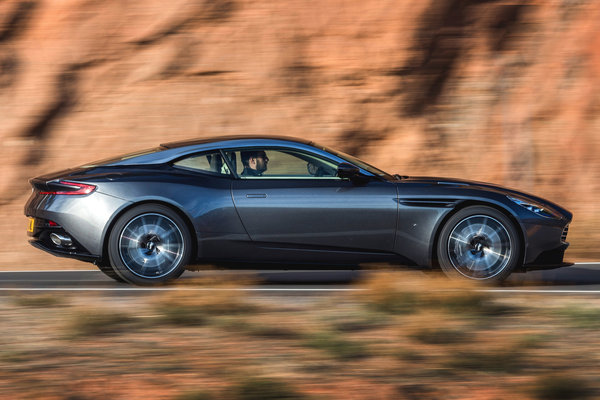 2017 Aston Martin DB11