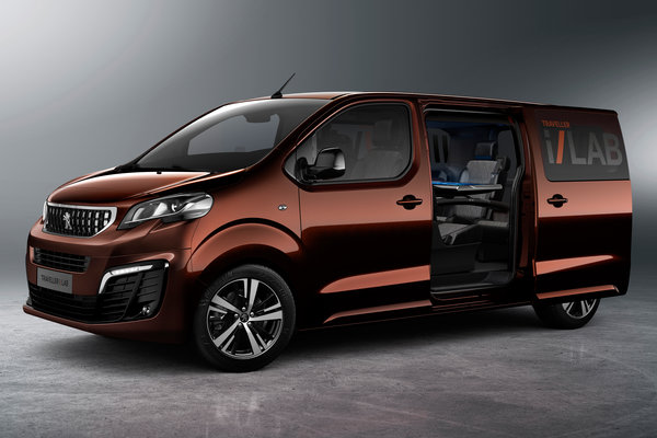 2016 Peugeot Traveller i-Lab