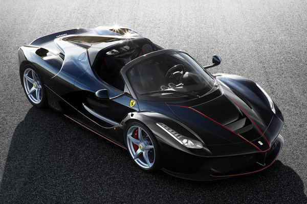 2017 Ferrari LaFerrari Aptera