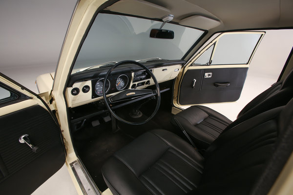 1969 Toyota Corolla 2d sedan Interior