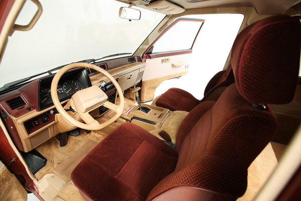1983 Toyota van Interior