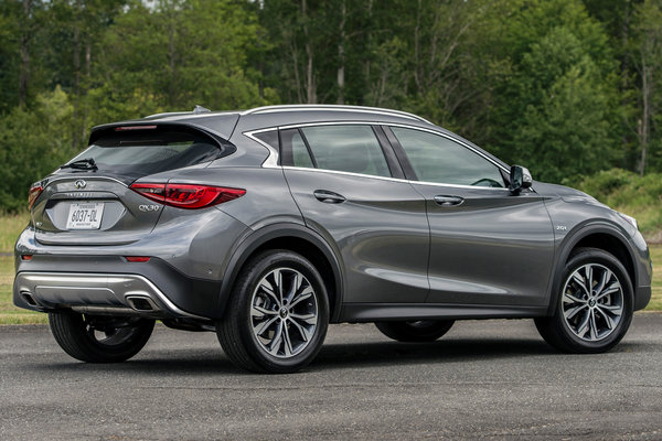 2017 Infiniti QX30