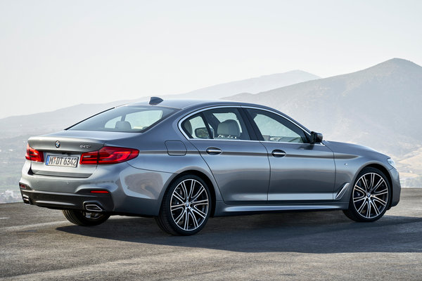 2017 BMW 5-Series sedan