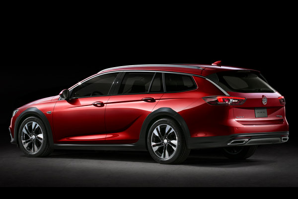 2018 Buick Regal TourX