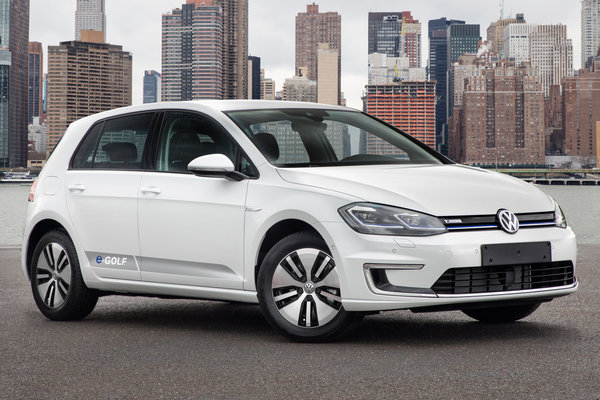 2017 Volkswagen Golf e-Golf