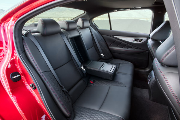 2018 Infiniti Q50 Interior