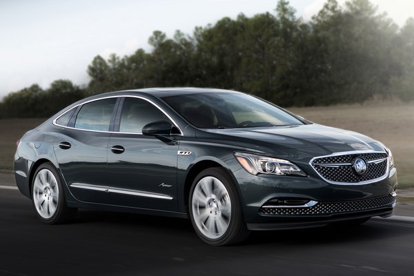 2018 Buick LaCrosse Avenir