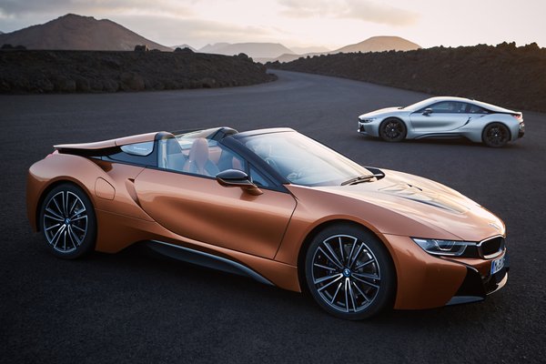 2019 BMW i8 Roadster