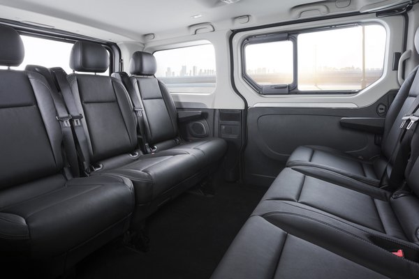 2018 Opel Vivaro Tourer Interior