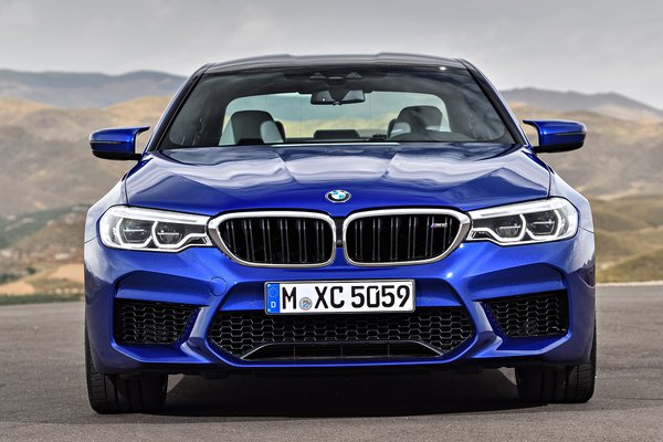 2018 BMW 5-Series M5 sedan