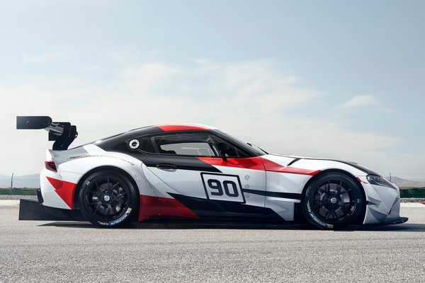 2018 Toyota GR Supra Racing