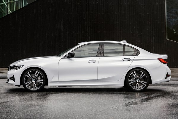 2019 BMW 3-Series sedan