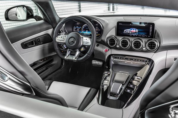 2020 Mercedes-Benz AMG GT coupe Interior