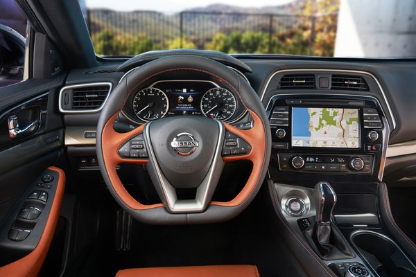 2019 Nissan Maxima Interior