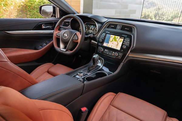 2019 Nissan Maxima Interior