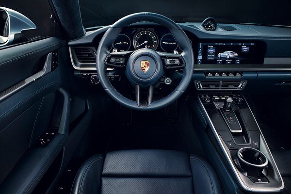 2020 Porsche 911 Carrera 4S Coupe Interior