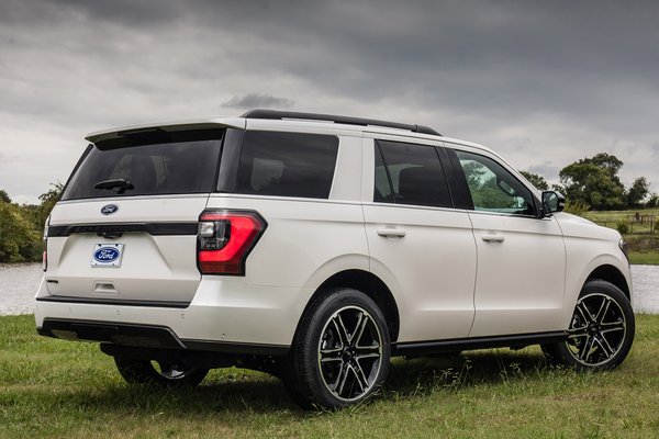 2019 Ford Expedition Stealth Edition