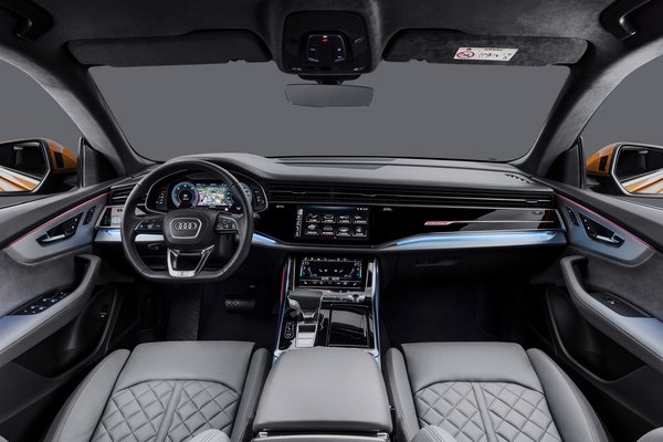 2019 Audi Q8 Interior