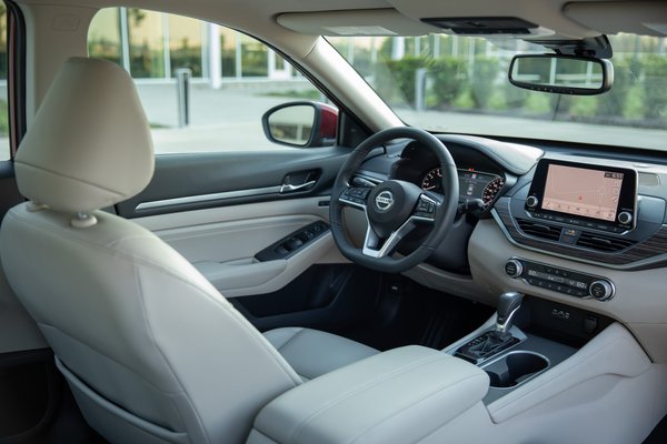 2019 Nissan Altima edition ONE Interior