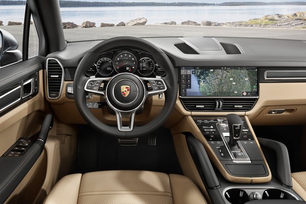 2019 Porsche Cayenne Instrumentation