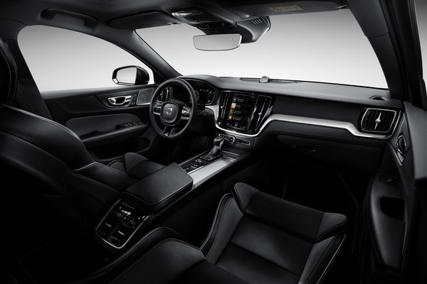 2019 Volvo S60 R-Design Interior