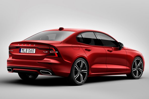 2019 Volvo S60 R-Design