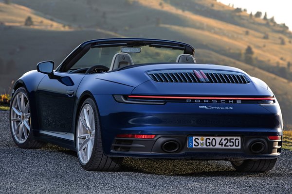 2020 Porsche 911 Carrera Cabriolet 4S