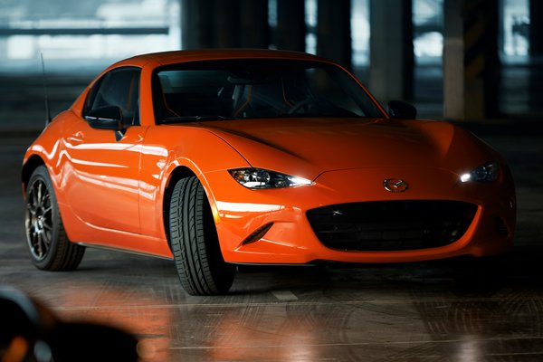 2019 Mazda MX-5 RF 30th Anniversary