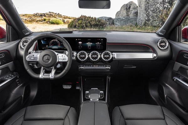 2021 Mercedes-Benz GLB-Class GLB 35 AMG Interior