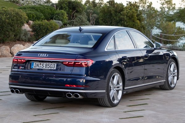 2020 Audi S8