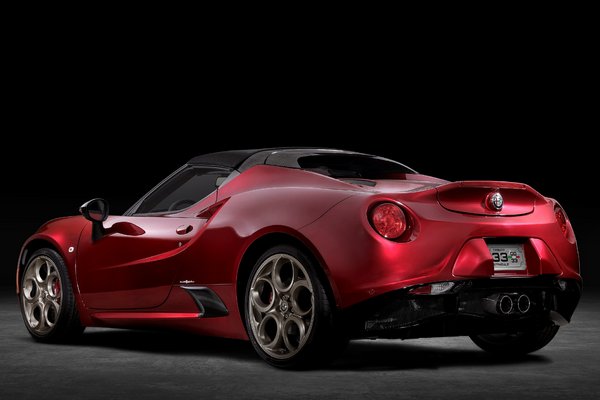 2020 Alfa Romeo 4C Spider 33 Stradale Tributo